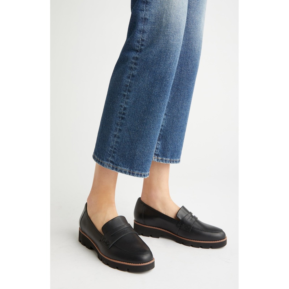 Vionic Cheryl II Lug leather Penny Loafers Size 9 Wide black - Picture 2 of 9